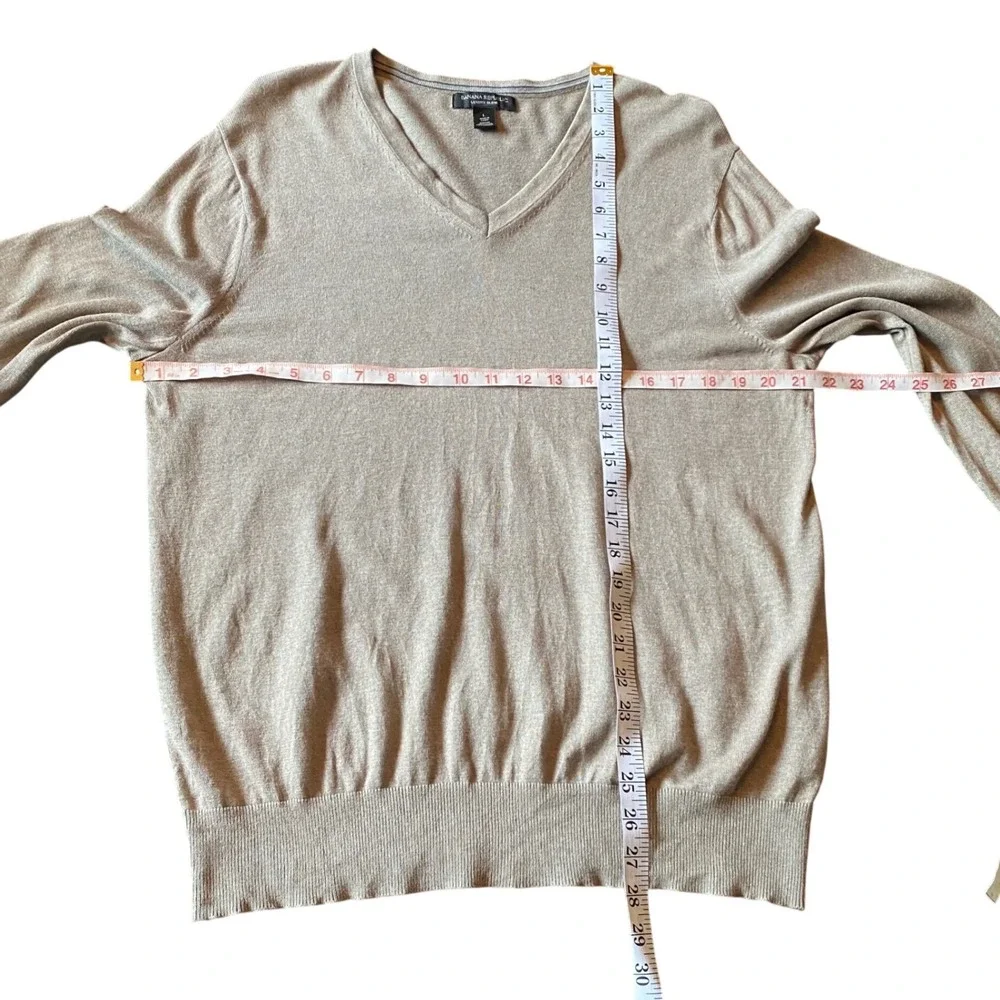 BANANA REPUBLIC Luxury Blend Silk Cashmere‎ V Neck Sweater SZ L Beige Tan Casual